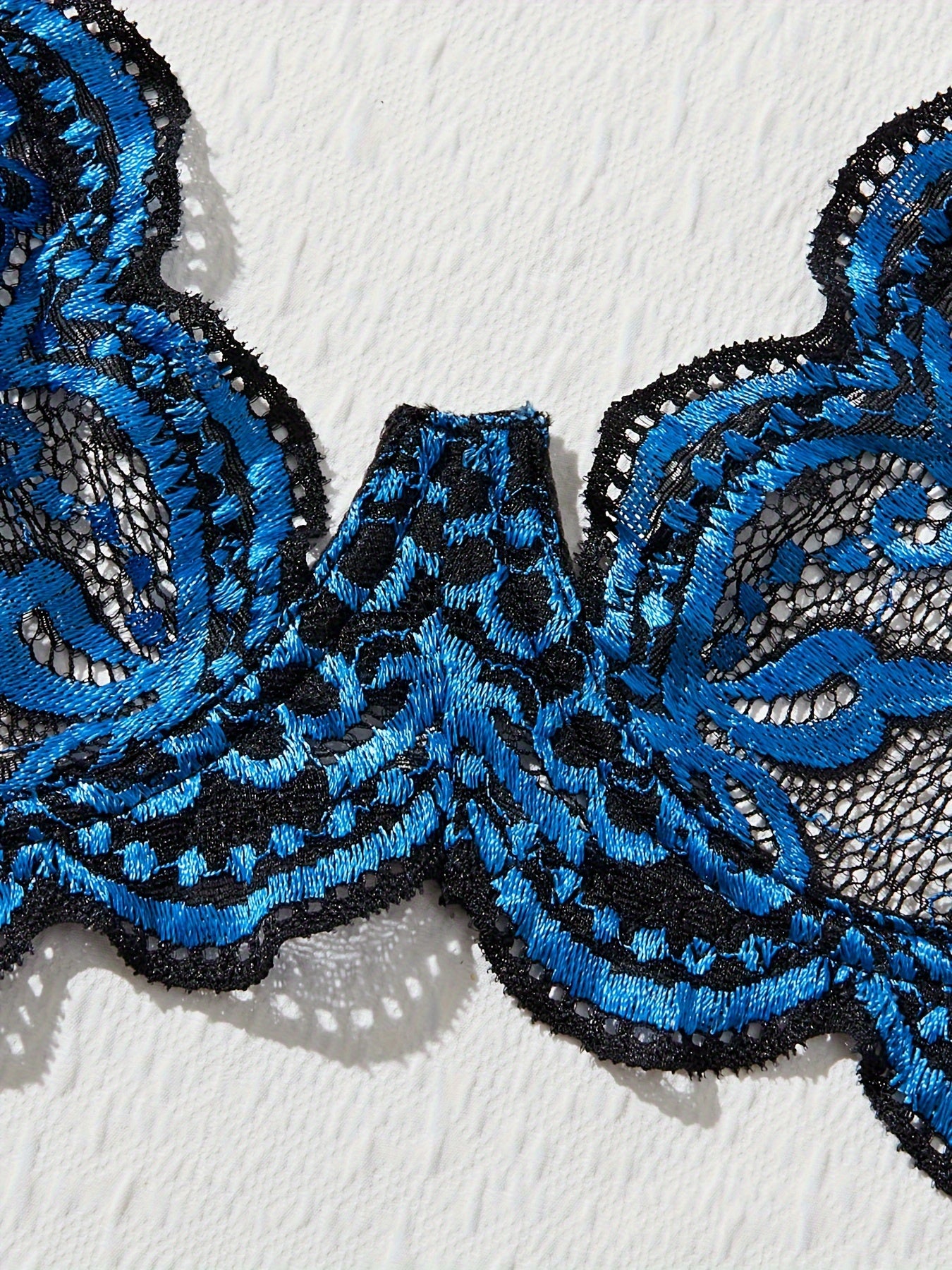 Bra and panties lace lingerie set