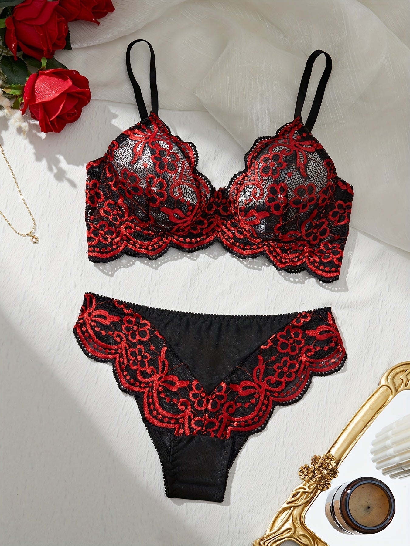Bra and panties lace lingerie set