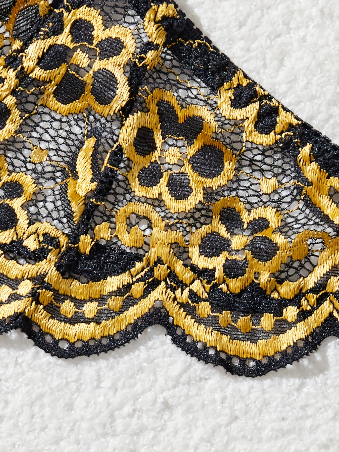 Bra and panties lace lingerie set