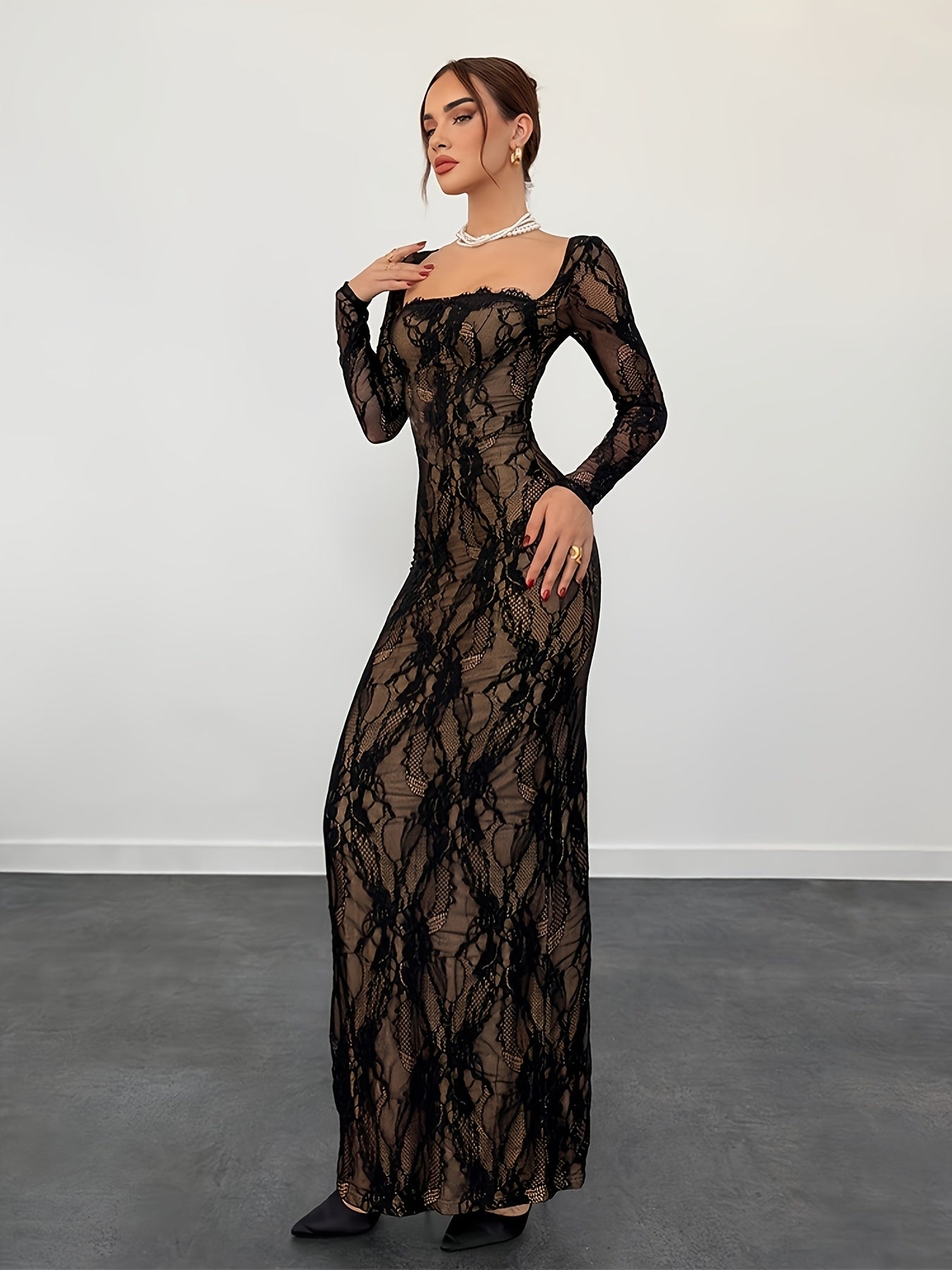 Black Square Neckline Lace Bodycon Long Evening Dress