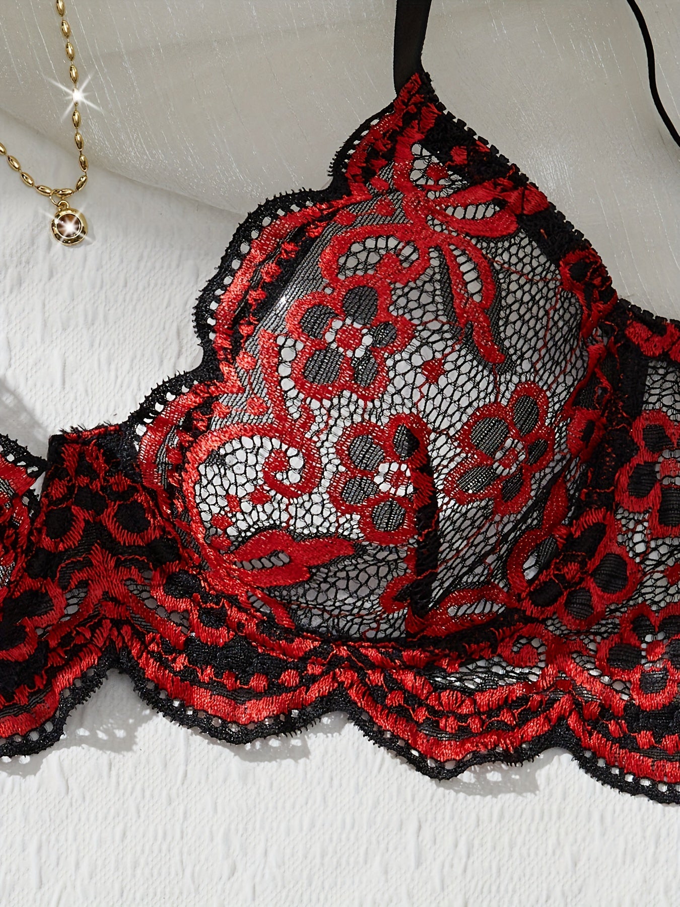 Bra and panties lace lingerie set