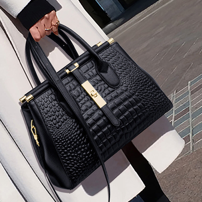 Large Capacity Messenger Handbag