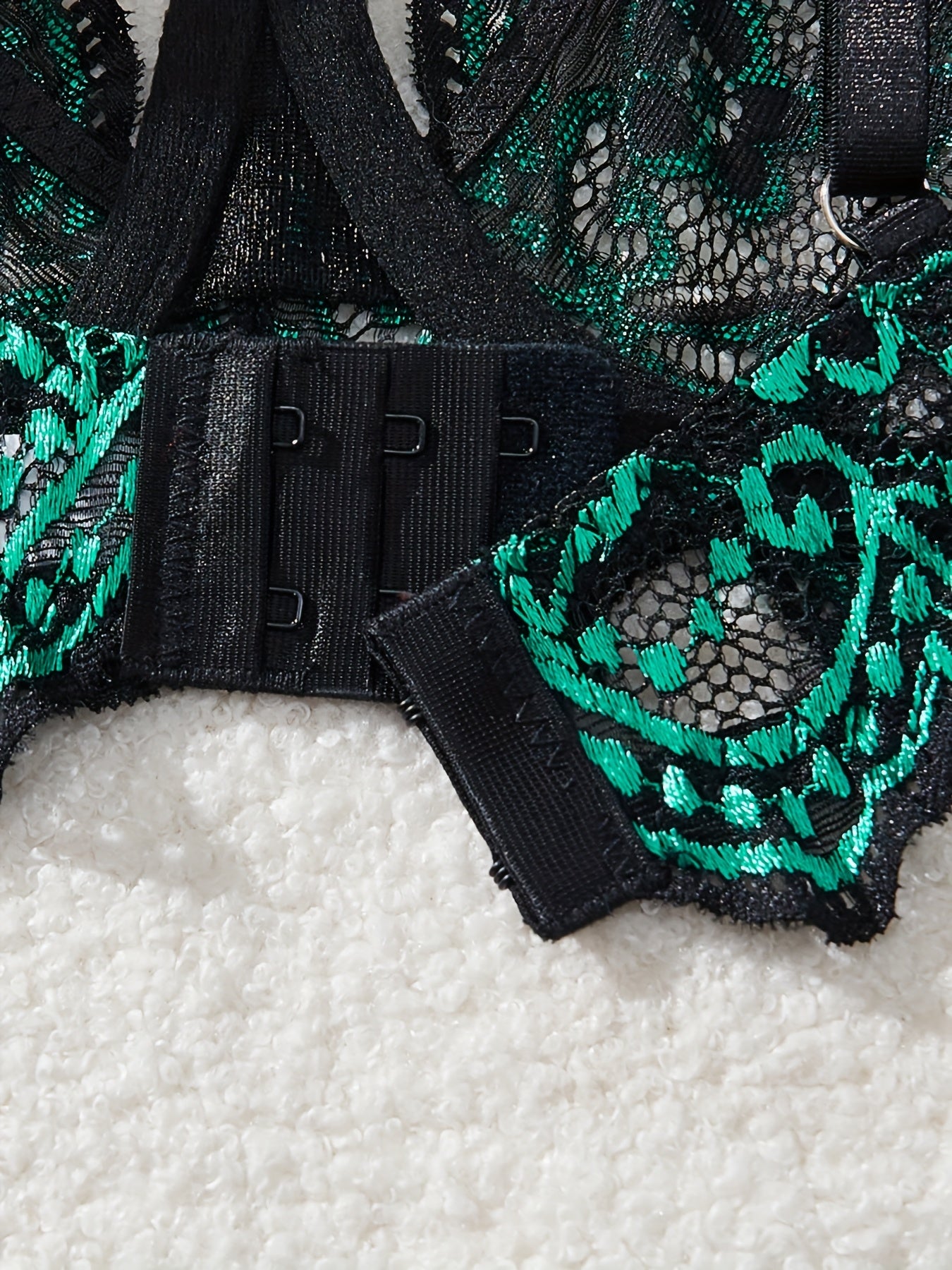 Bra and panties lace lingerie set