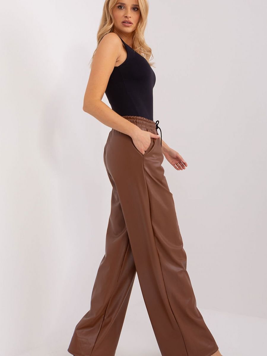 Trousers model 191565 Lakerta