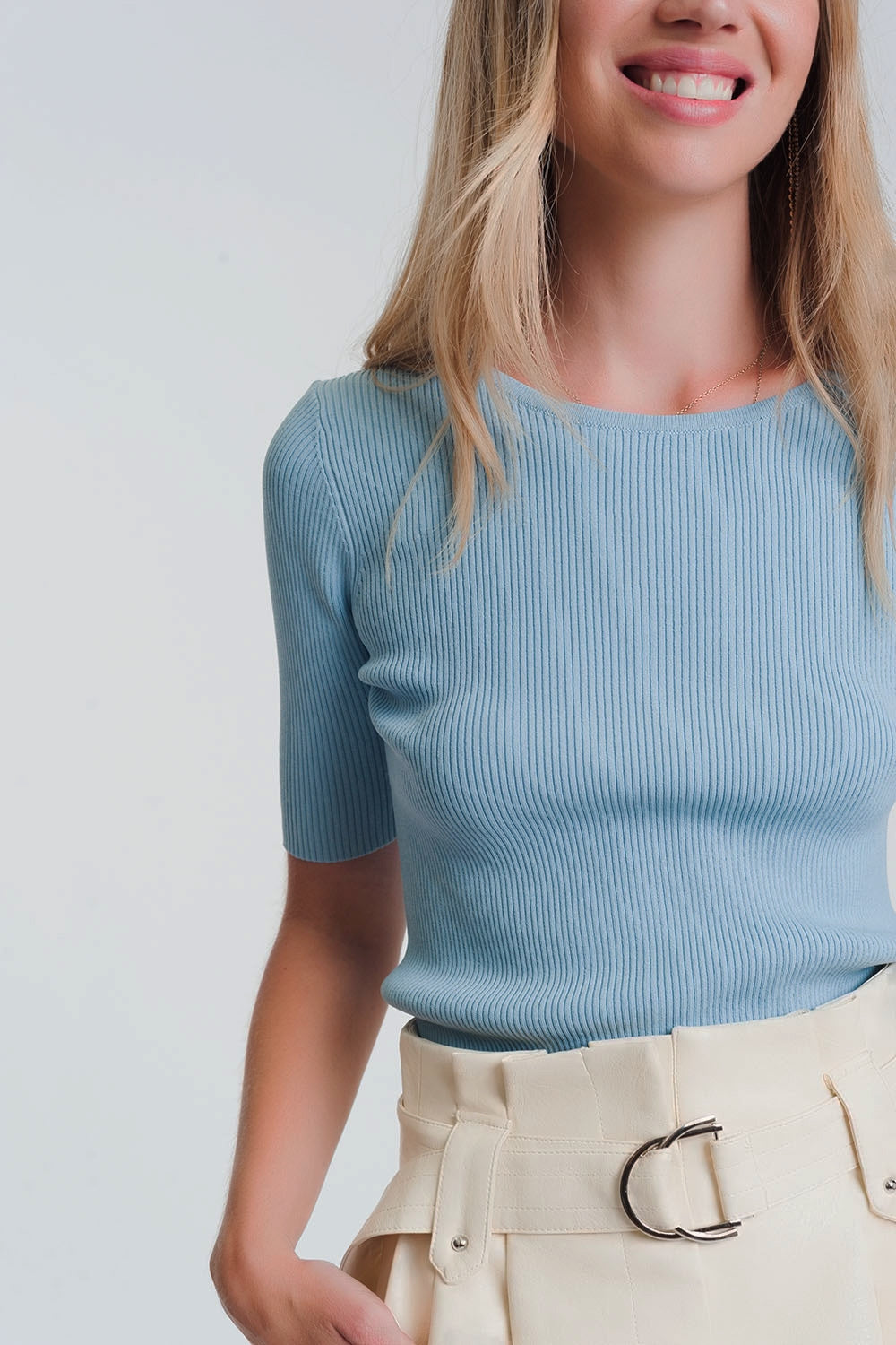Rib knitted sweater with tie back in blueSweaters