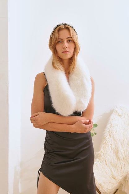 Faux Fur Collar Scarf