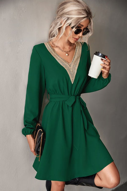 Women's Long Sleeve V Neck Mid Dress