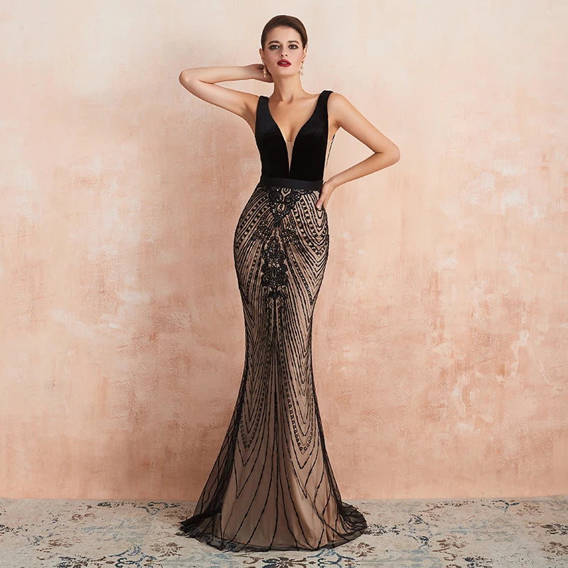 Black Backless V Neckline Mermaid Formal Evening Dress