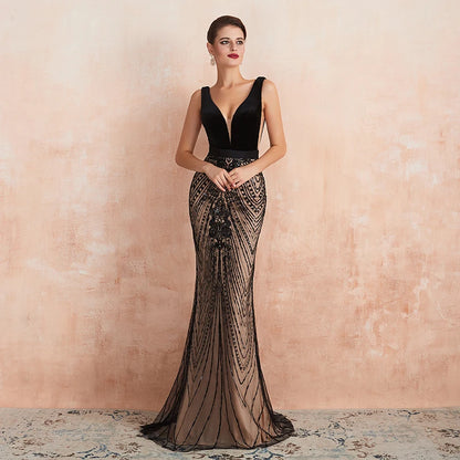 Black Backless V Neckline Mermaid Formal Evening Dress