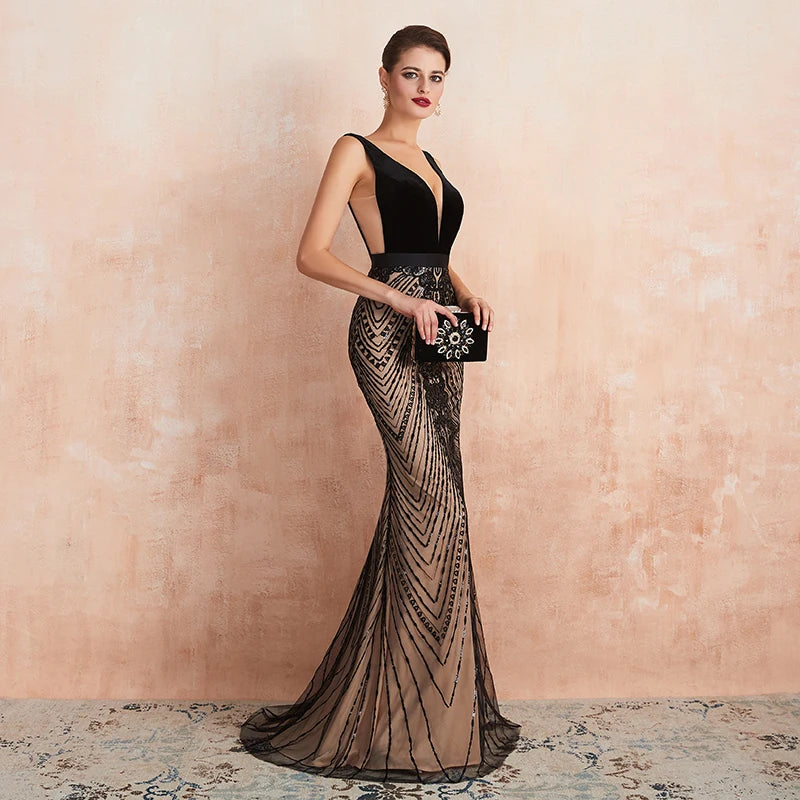 Black Backless V Neckline Mermaid Formal Evening Dress