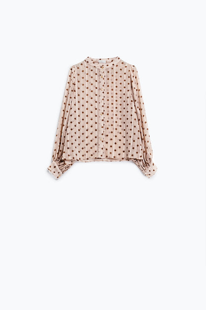 Blouse with balloon sleeves and polka dots in Beige