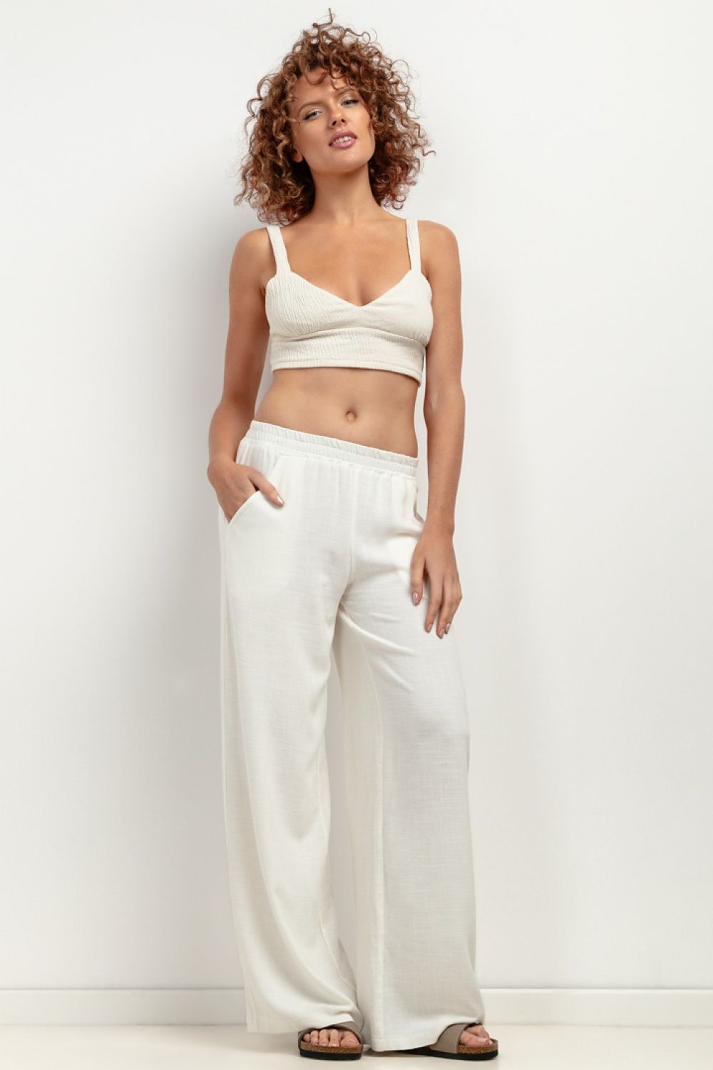 Women trousers model 198550 Tessita