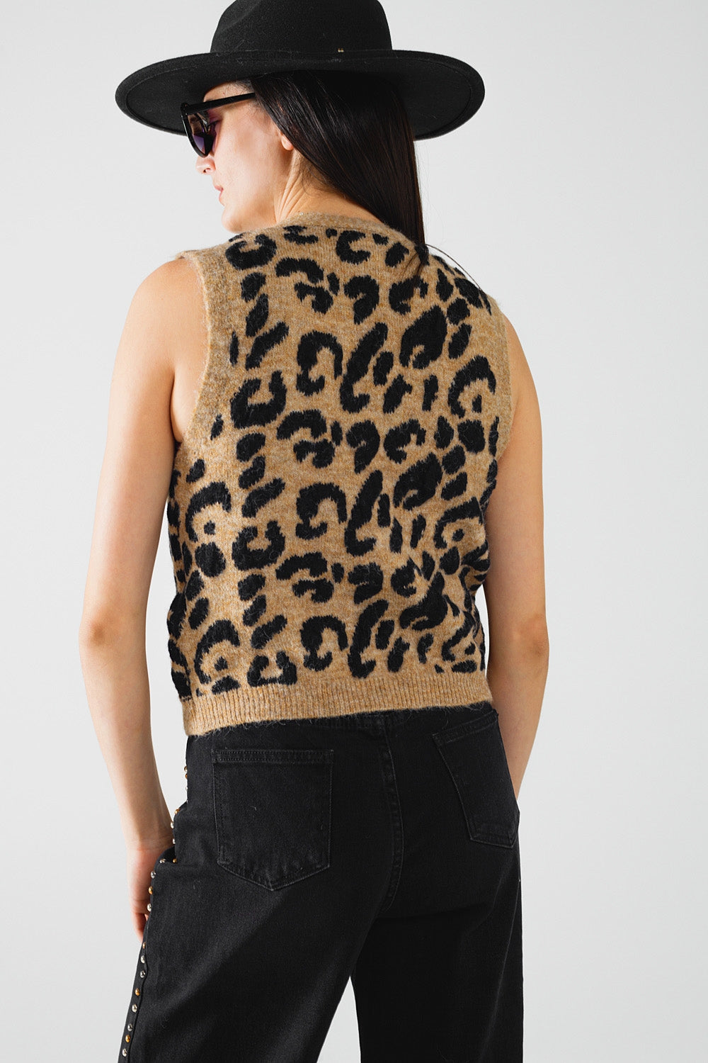 leopard print knitted vest