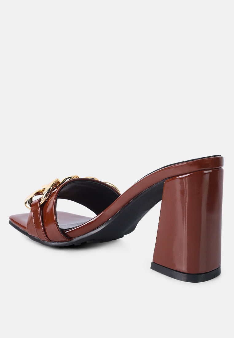 playdoll block heel sandal with metal chain detail-9