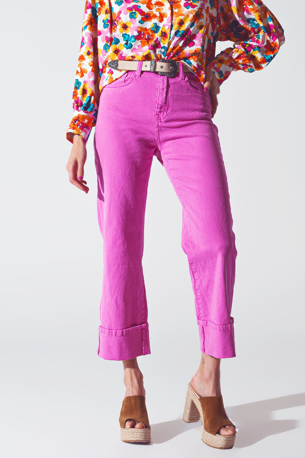 Straight Leg Jeans with Cropped Hem in Fuchsia