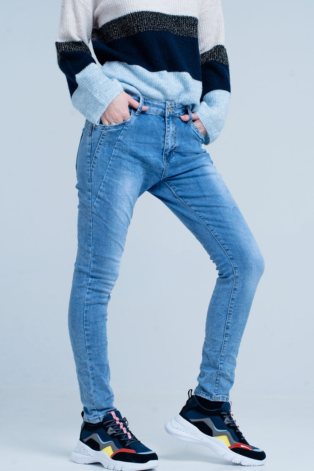Q2 3d blue boyfriend jeans