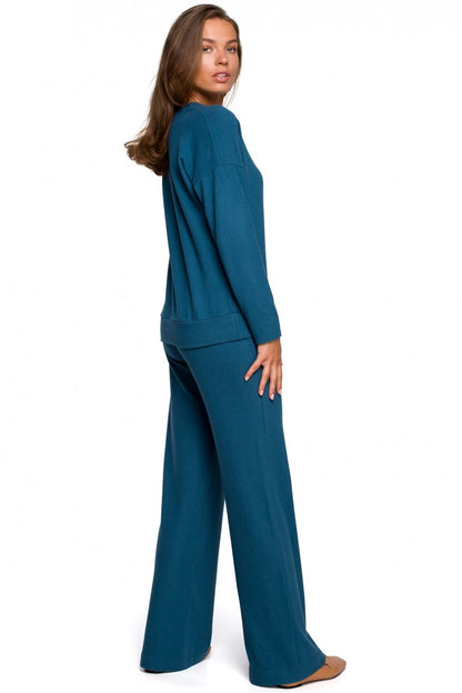 Women trousers model 149198 Stylove Posh Styles Apparel