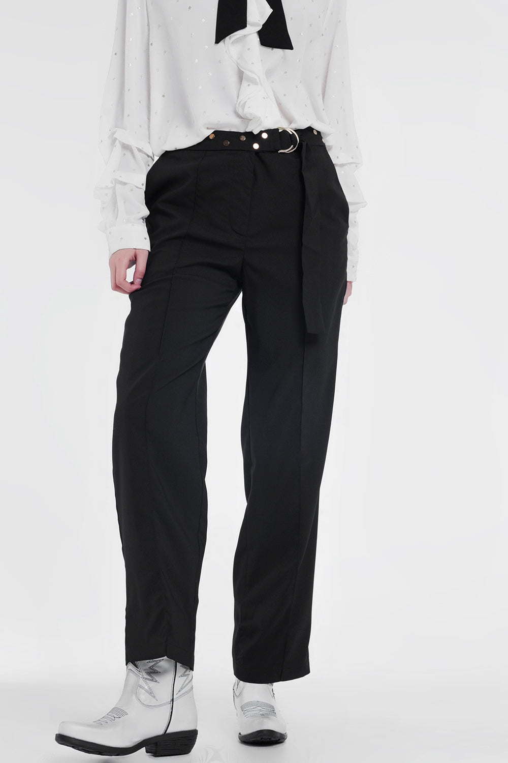 Black pants with wide legs and low hemPants