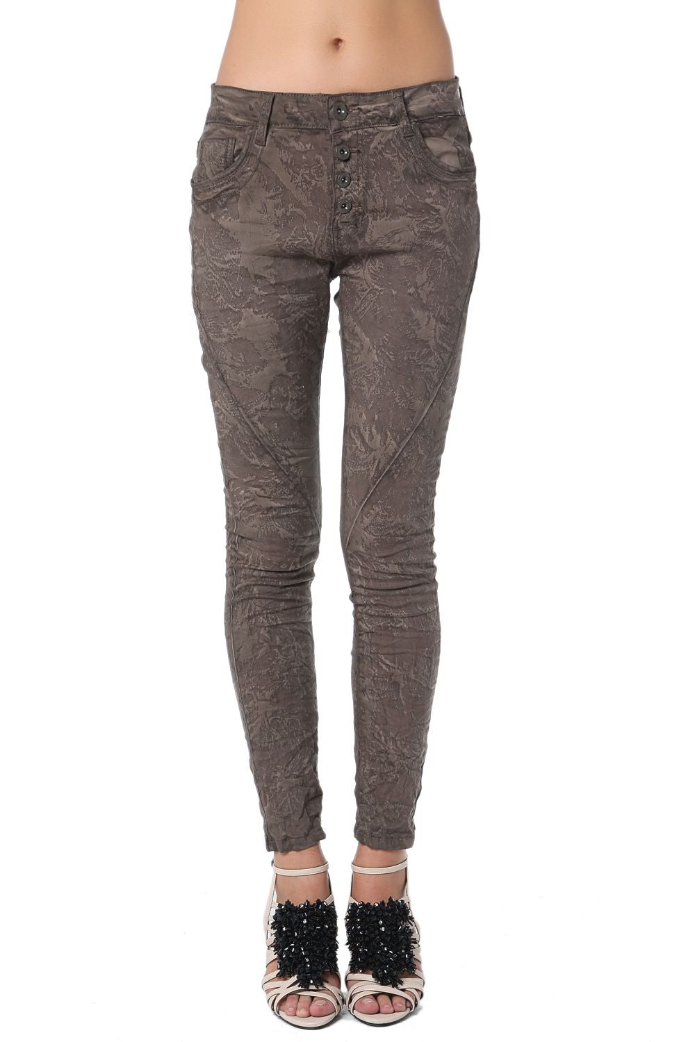 Q2 Camo print boyfriend pant