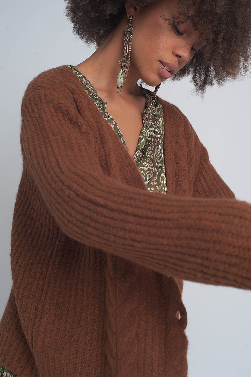 Chunky knit cardigan in brownSweaters