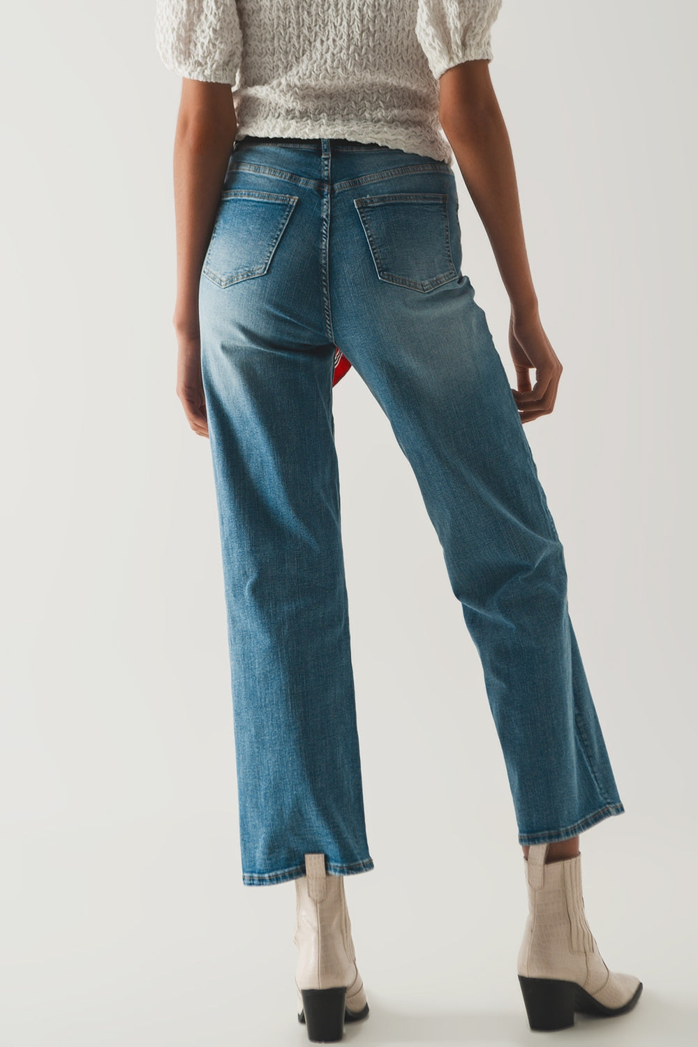Cotton high waist straight leg jeans in vintage blueJeans