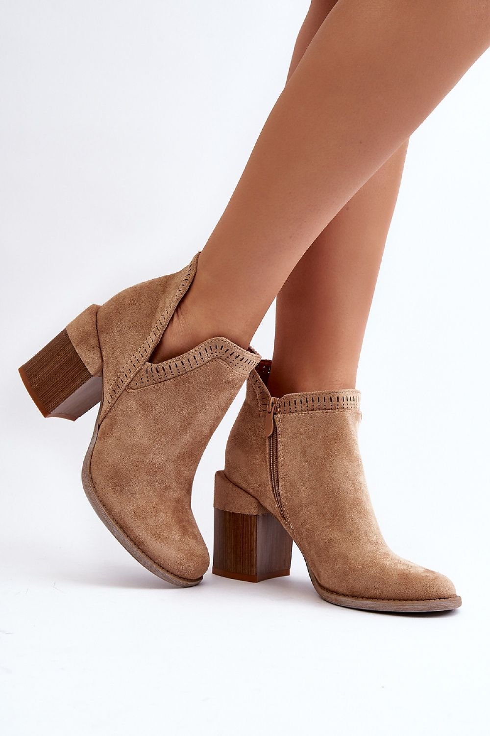 Heel boots model 192675 Step in style