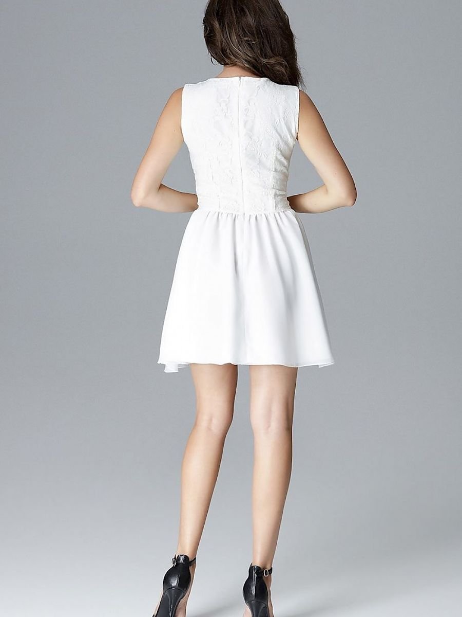 Short dress model 128516 Lenitif