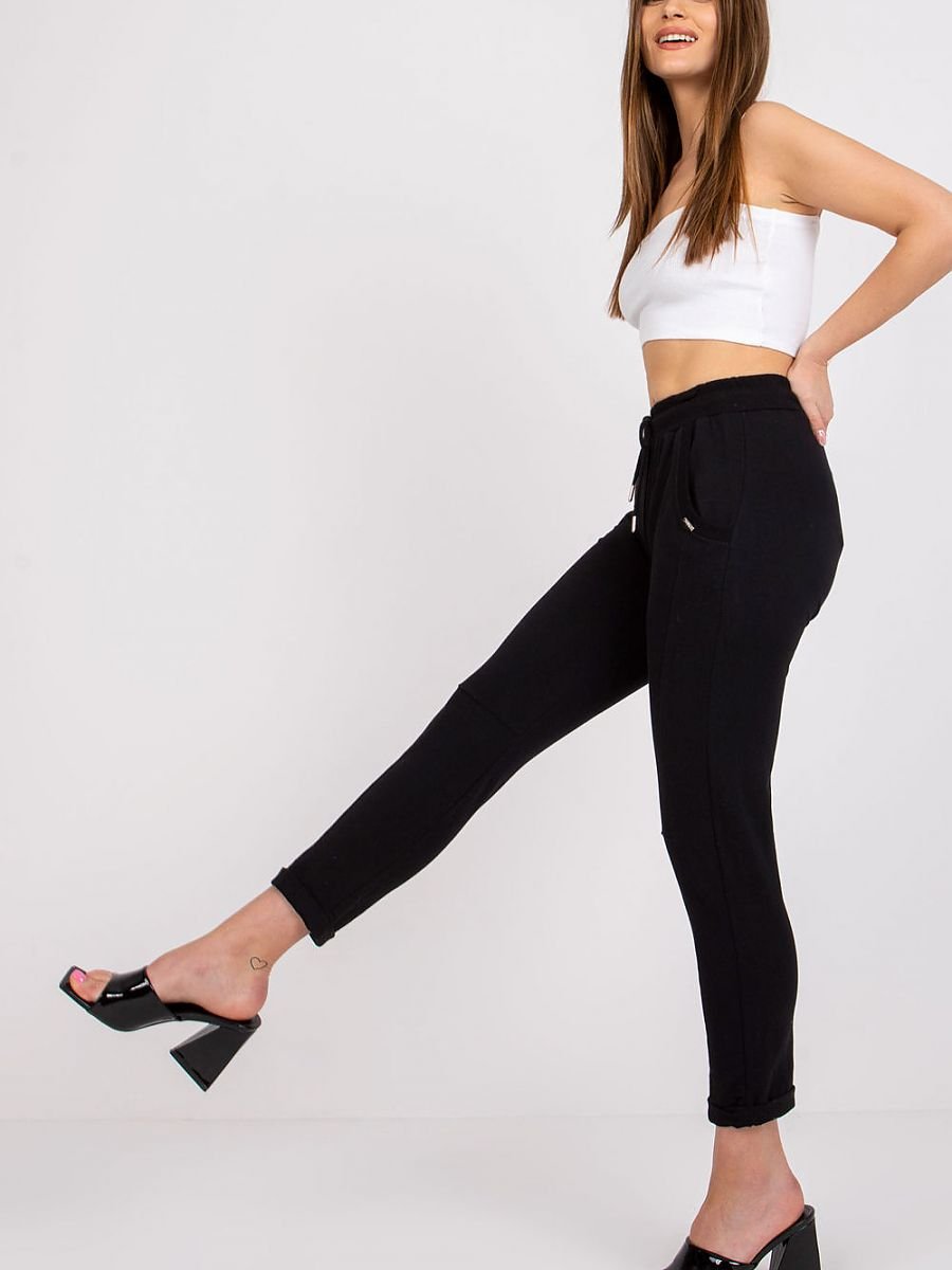 Tracksuit trousers model 169088 Relevance