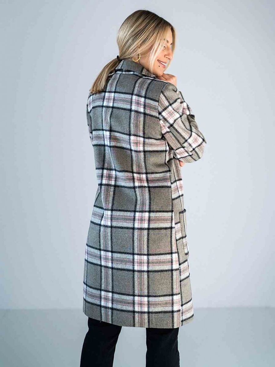 Coat model 174074 Figl