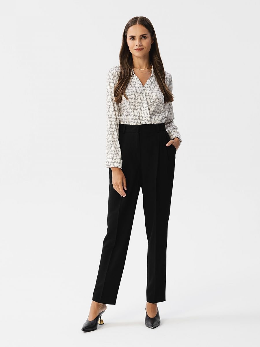 Women trousers model 185095 Stylove