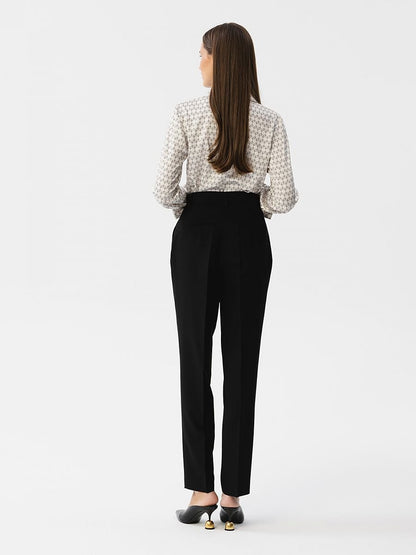 Women trousers model 185095 Stylove