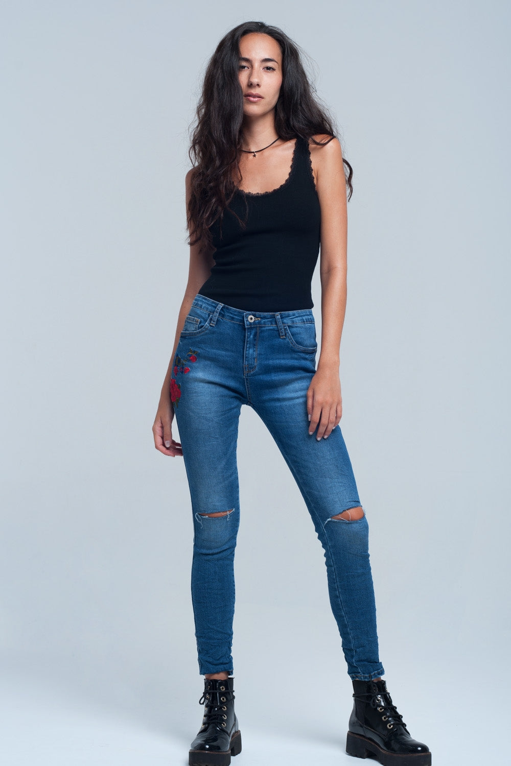 Skinny jean embroidered detailJeans