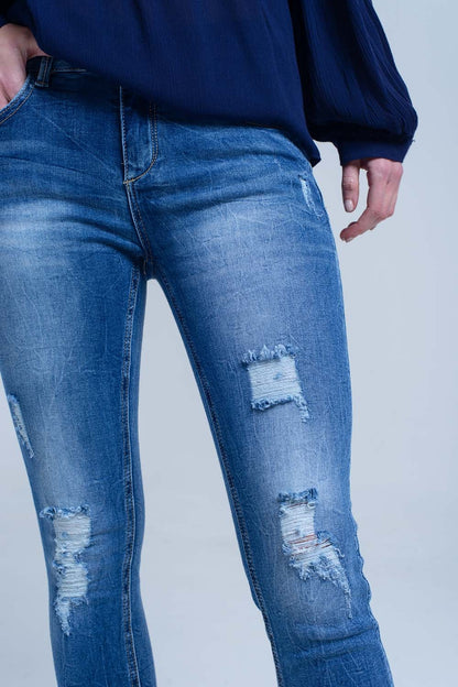 Distressed ripped skinny jeanJeans