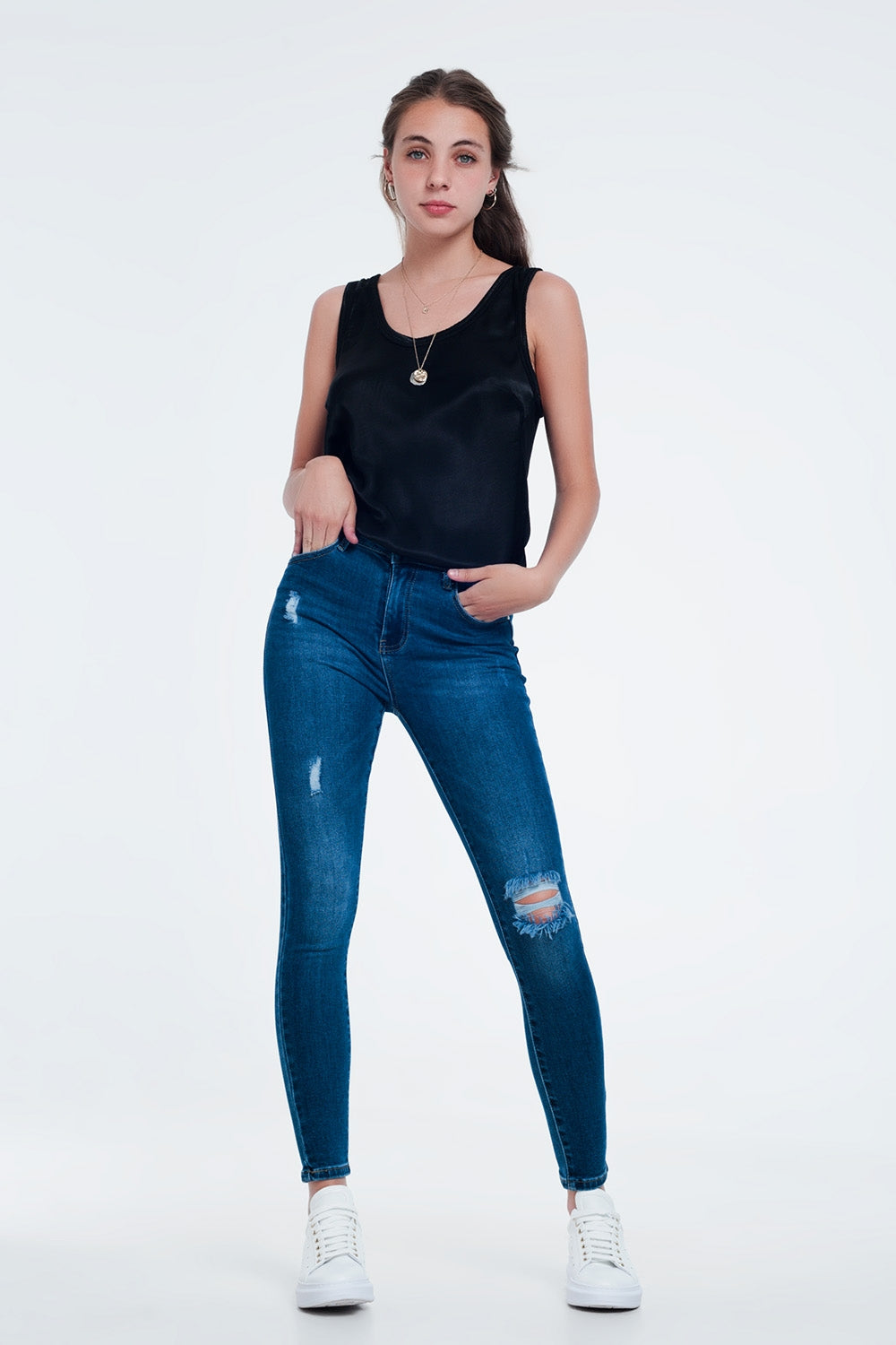 Distressed skinny fit jeans in mid washJeans