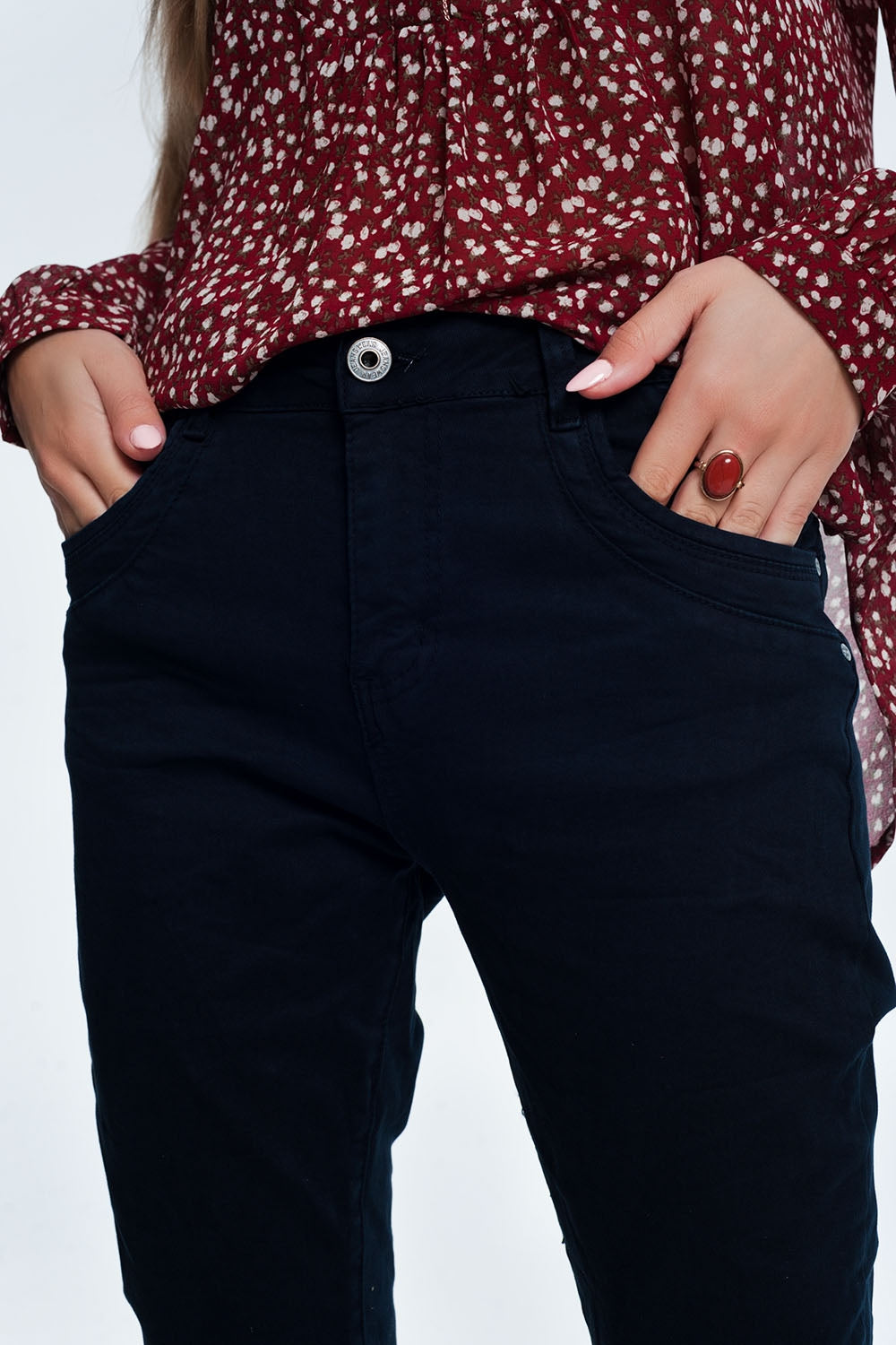 Drop crotch skinny jean in navyJeans