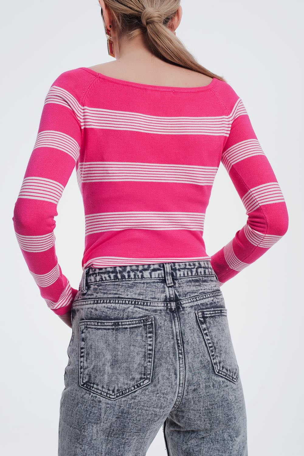Fuchsia striped sweater with boat neckSweaters