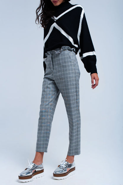 Q2 Gray tartan pattern pants