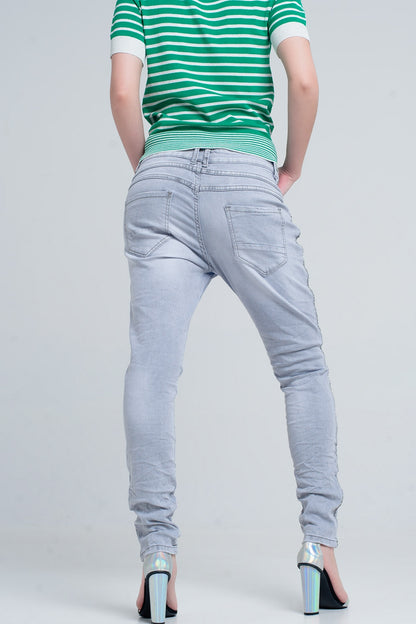grey jeans with detail metalicJeans