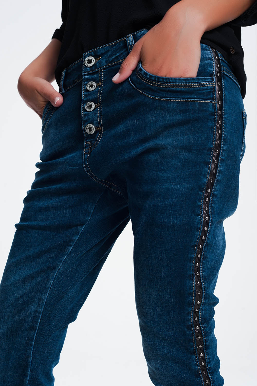 Q2 leather look studded Jeans