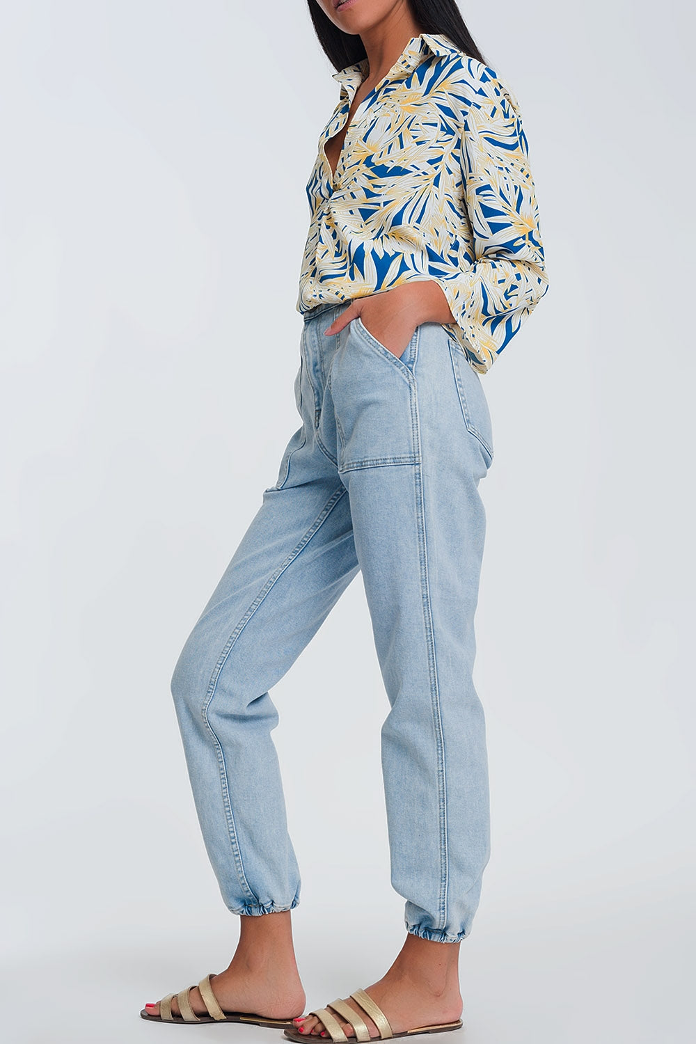 Pocket detail jeans in light denimJeans