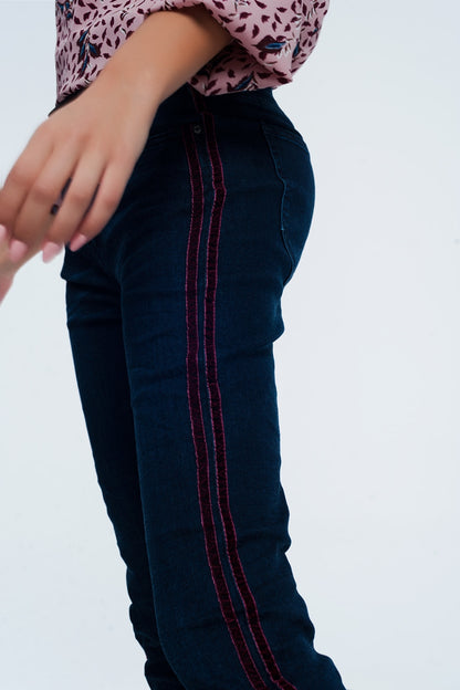 skinny jeans with sports red stripesJeans