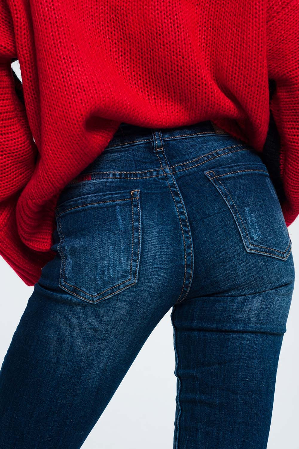 skinny jeans with wear detailJeans