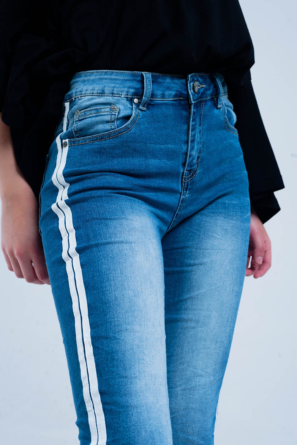 Skinny jeans with white side stripeJeans
