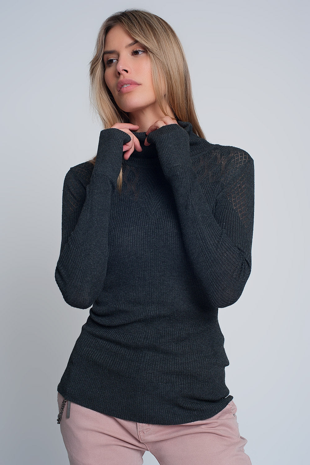 Soft ribbed sweater with turtleneck in graySweaters