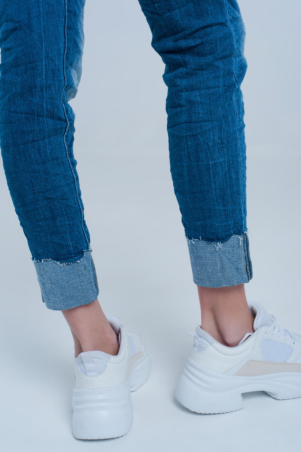 Turn Up Frayed Hem JeansJeans