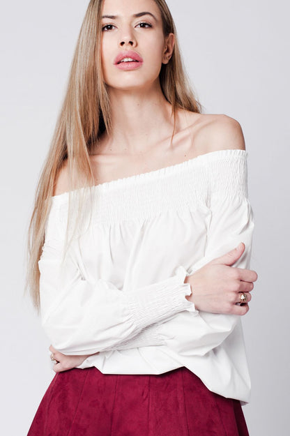 Q2 White cold Poplin shoulder top