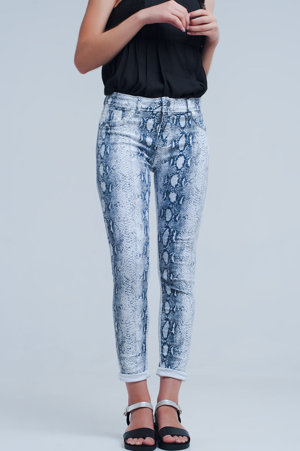 Q2 White reversible jeans