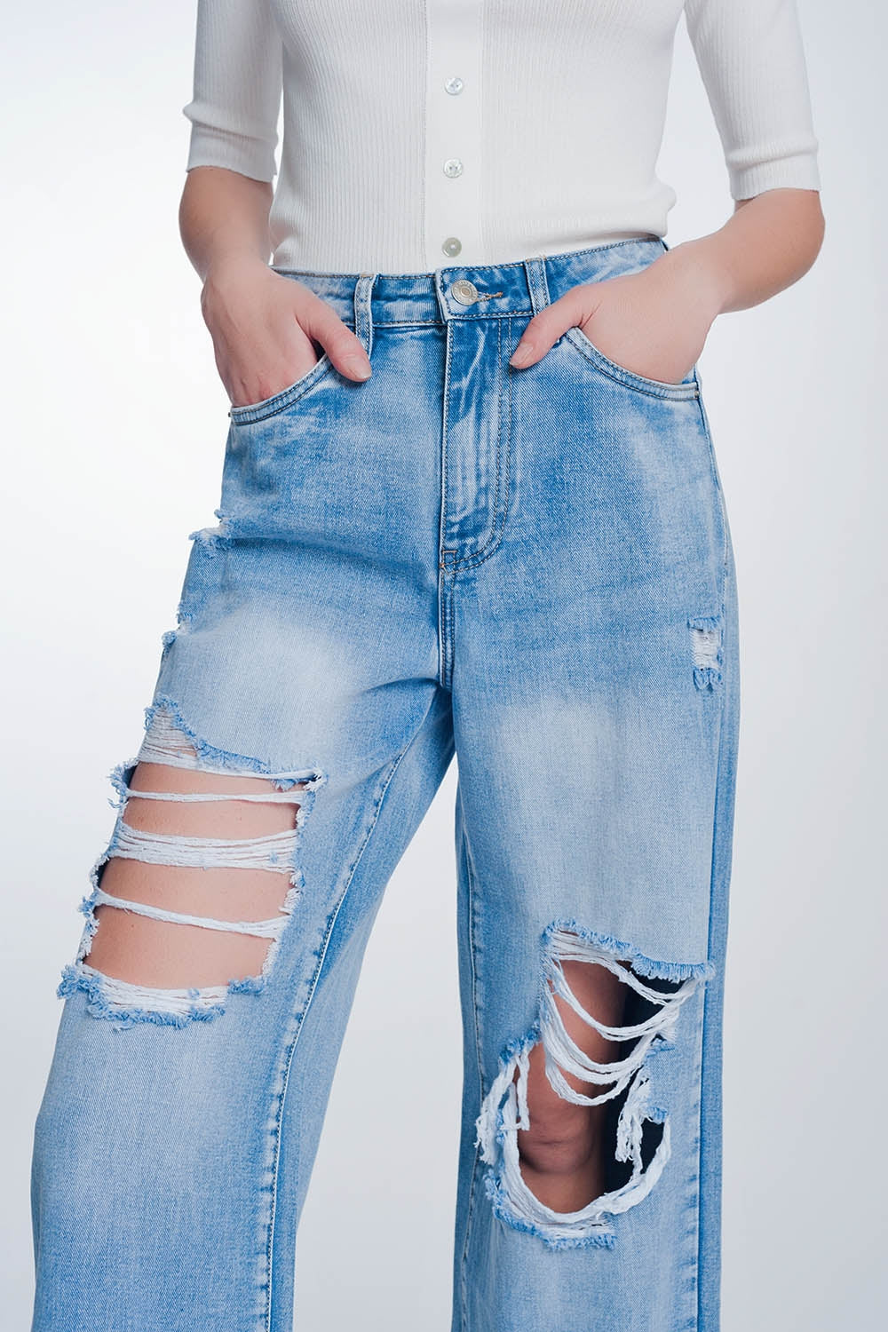 wide leg cropped raw hem jeans in light blueJeans